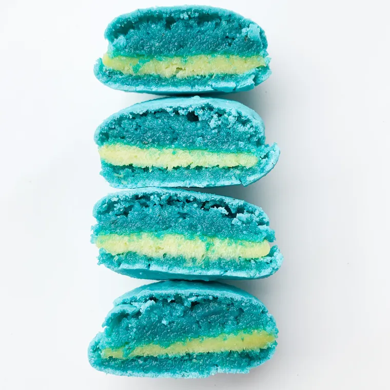 Bounty Macaron
